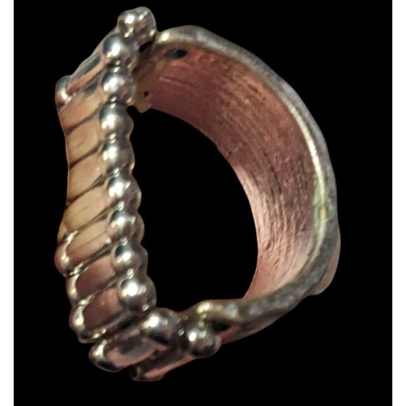 Brutalist Silver Tone Stretch Ring Size 7 - Picture 2 of 13